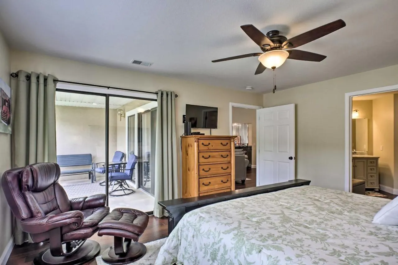 With Pool Access, Walk To Fishing Apartment Branson