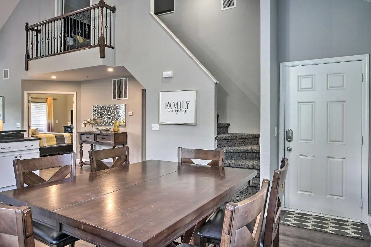 - 2 Miles To Table Rock Lake! Apartment