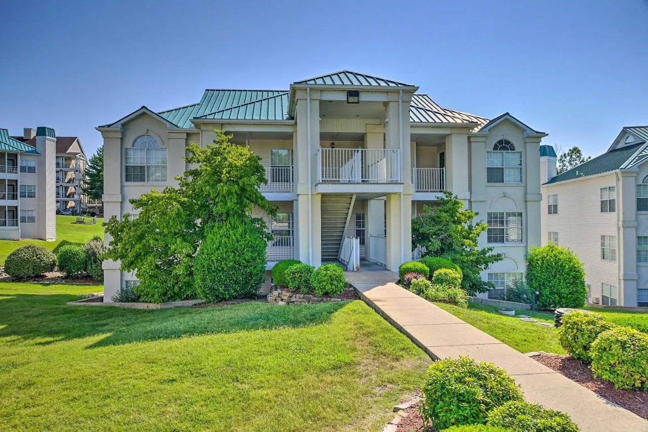 Family With Pool Access, Near Table Rock Lake! * Branson