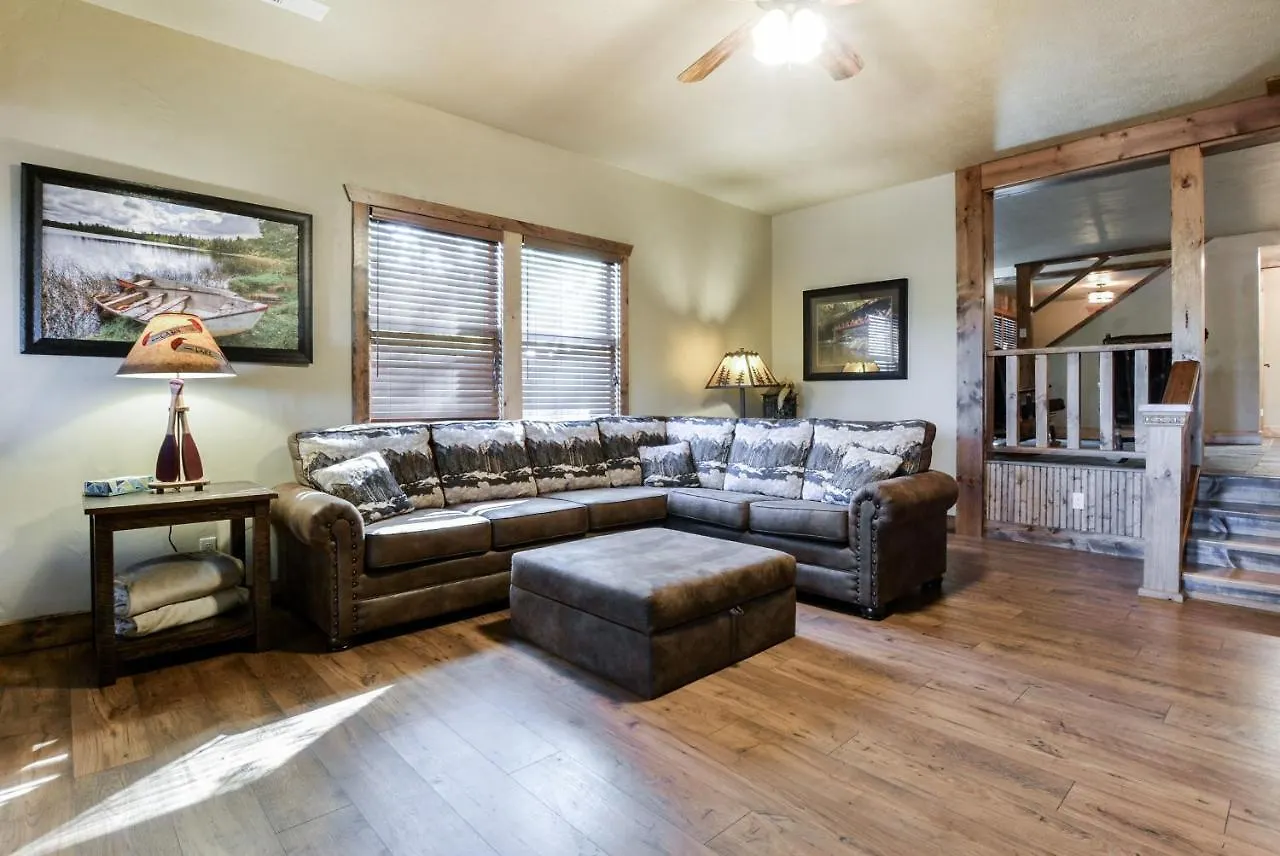 Watermill Cove Lakefront 2 Mi To Silver Dollar Pools Mini Golf Holiday home