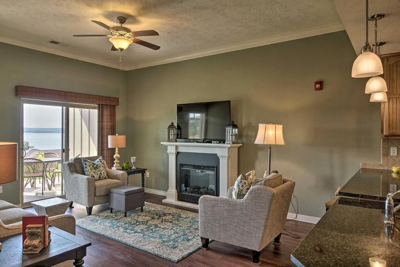 Apartman With Table Rock Lake Views, Near Strip