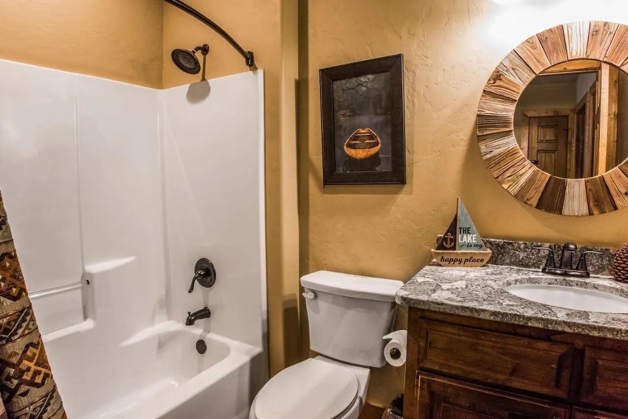 Watermill Cove Luxury 8bed 8ba Lakefront Huge Pool 2 Miles To Sdc Minigolf Holiday home Branson