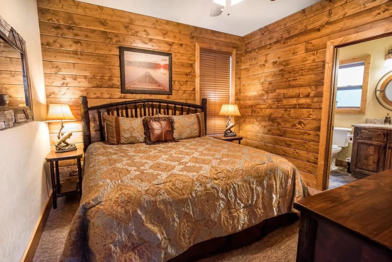 Watermill Cove 8bed Lakefront 2 Miles To Sdc Huge Pool