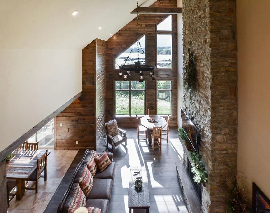Watermill 11 Bedroom Holiday home Branson