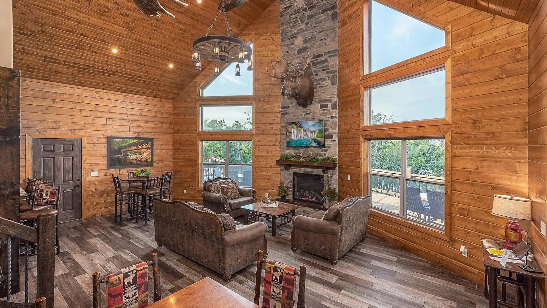 Watermill Cove Luxury 8bed 8ba Lakefront Huge Pool 2 Miles To Sdc Minigolf Branson