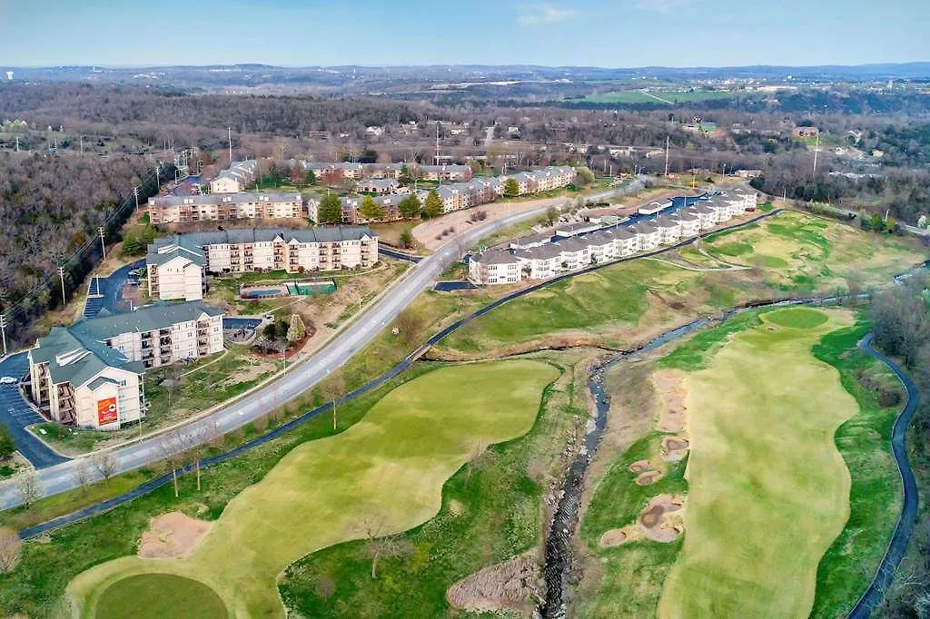 Üdülőközpont Thousand Hills Golf