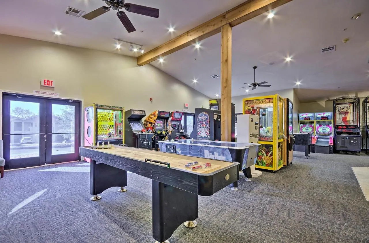 Pristine Hills In Branson! Apartment Branson