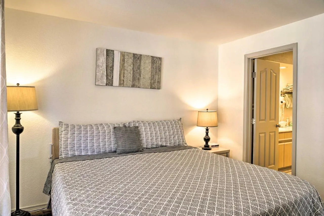 Apartment Vacation With Sunroom And Water Views Branson