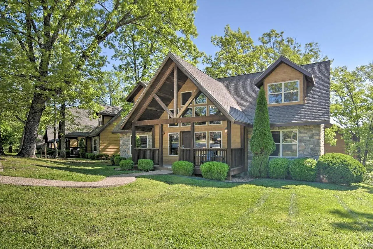 Refined Near Silver Dollar City! Holiday home Branson