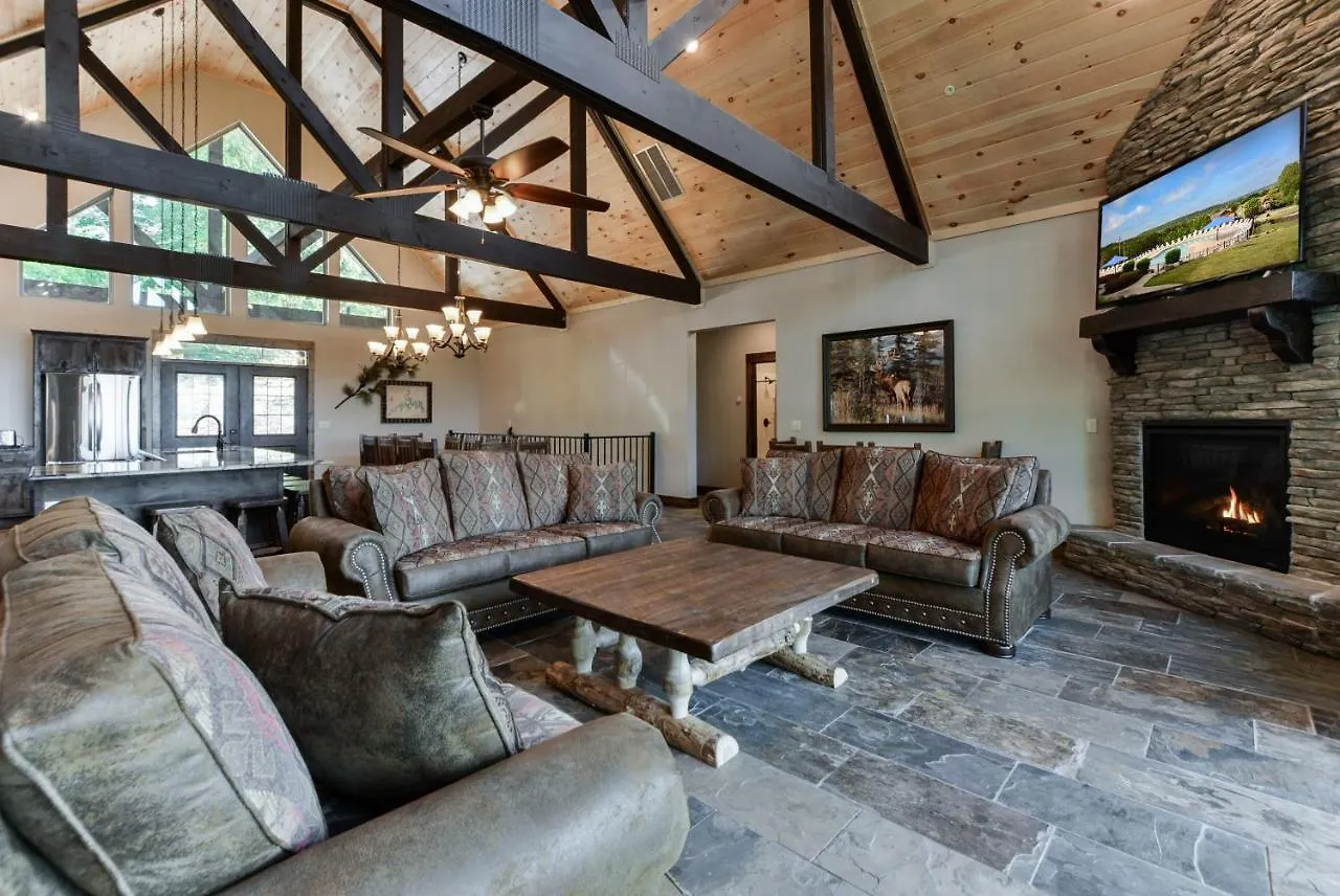 73 Holiday home Branson