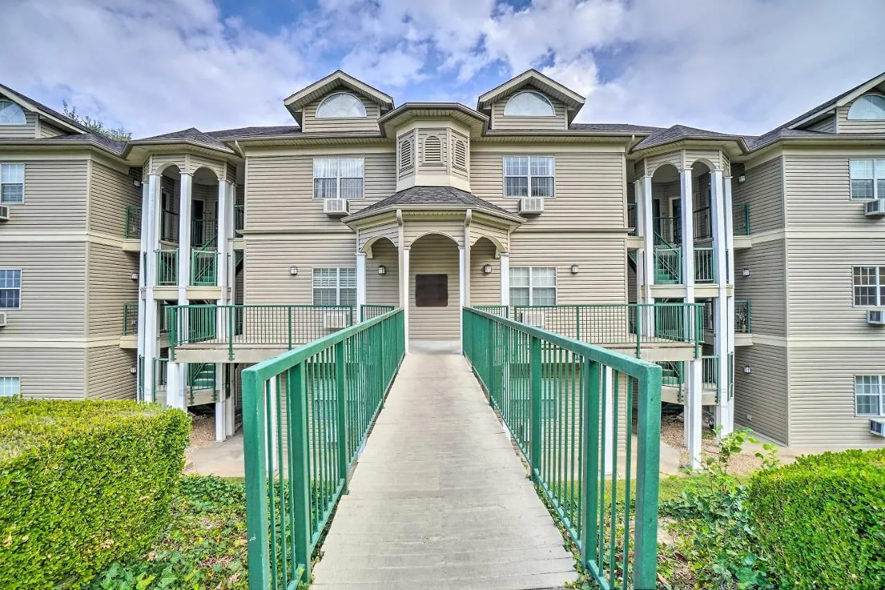 Resort-style Retreat 4 Mi To Strip * Branson