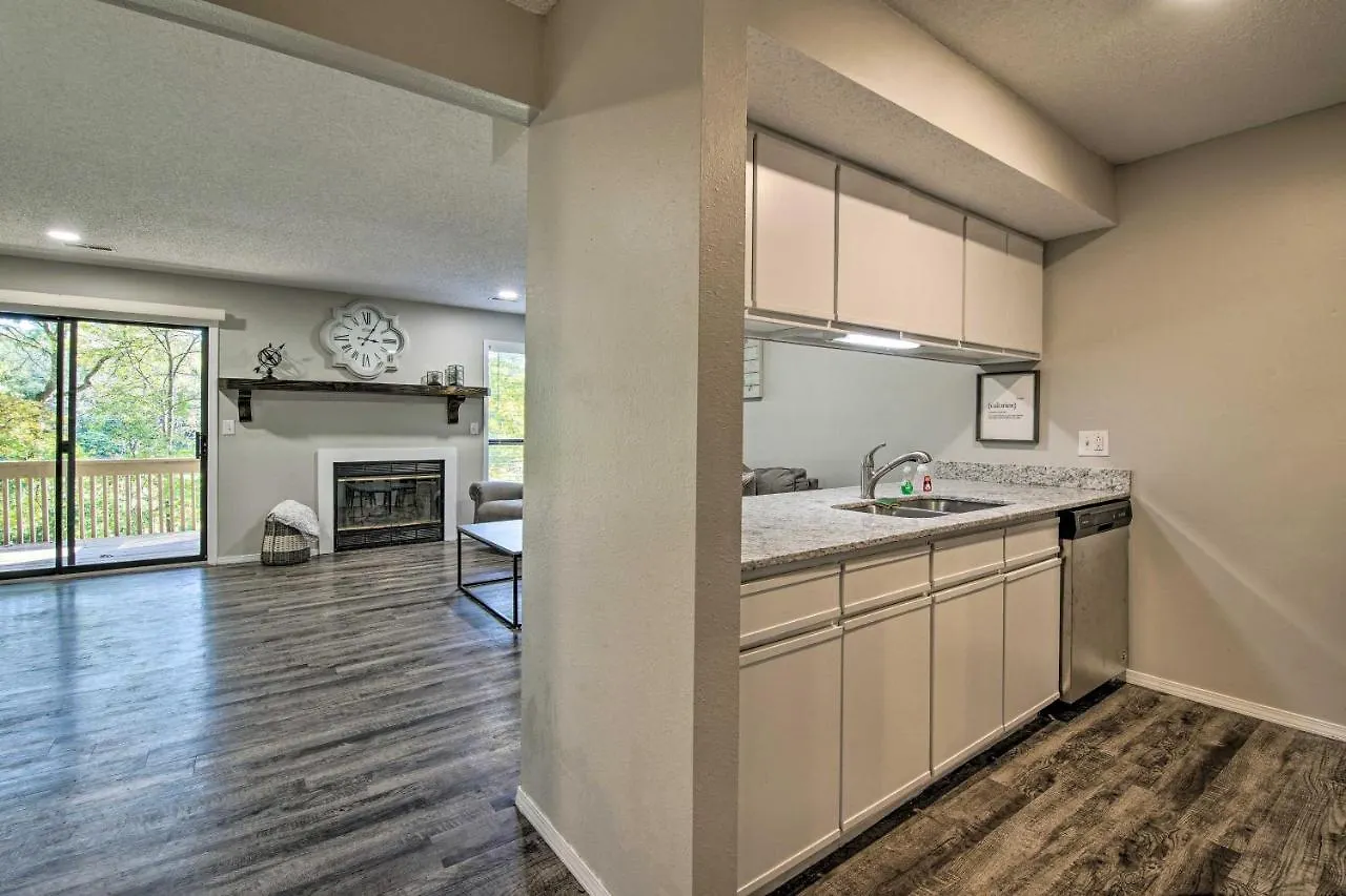 Cozy Near Lakes And Theatre District * Branson