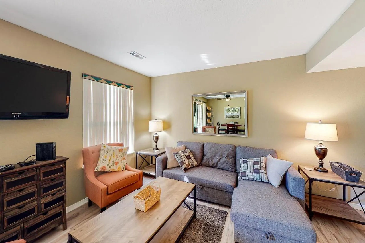 Fall Creek 590-2 Appartement