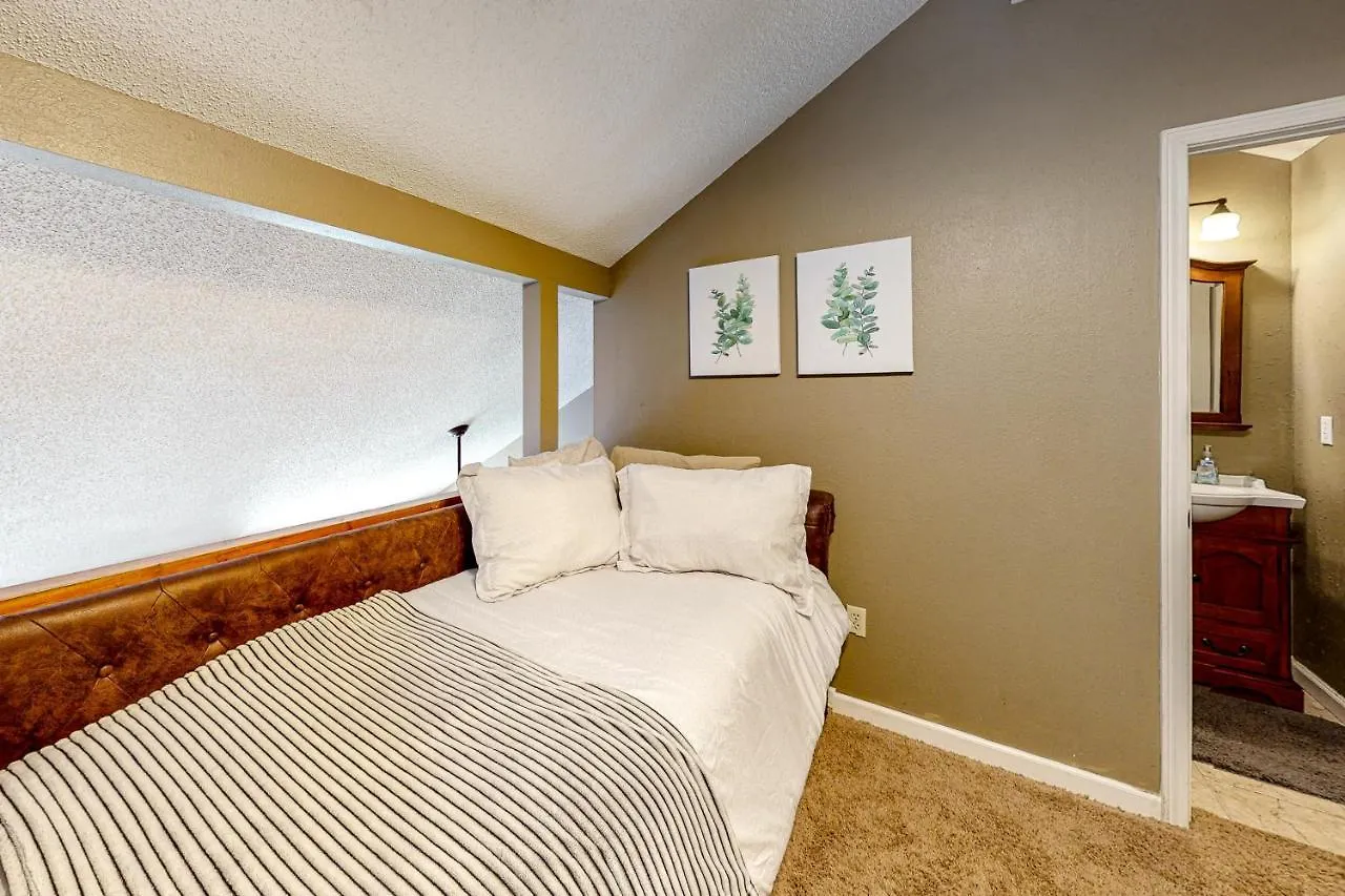Hotel Retirement Branson
