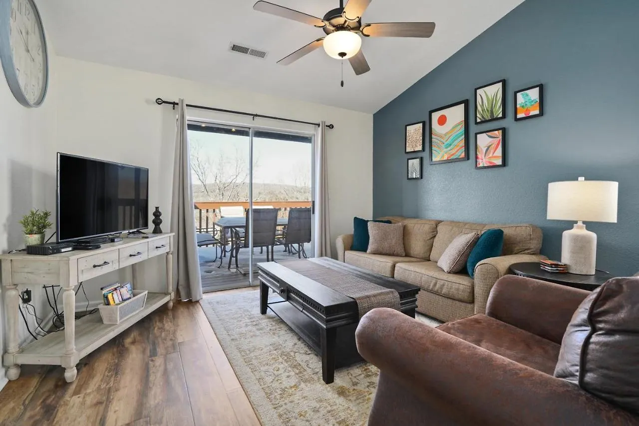 Eagle Nest Pristine Dream Apartment *