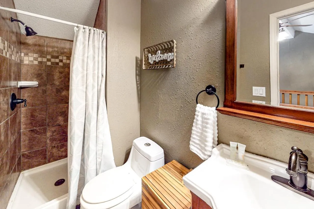 Hotel Retirement Branson