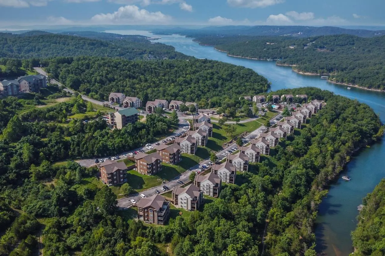 Eagle Nest Pristine Dream * Branson