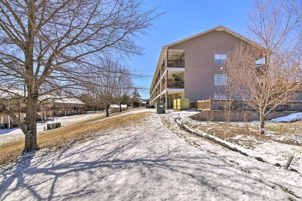 Apartment With Large Patio About 3 Mi To The Strip! *