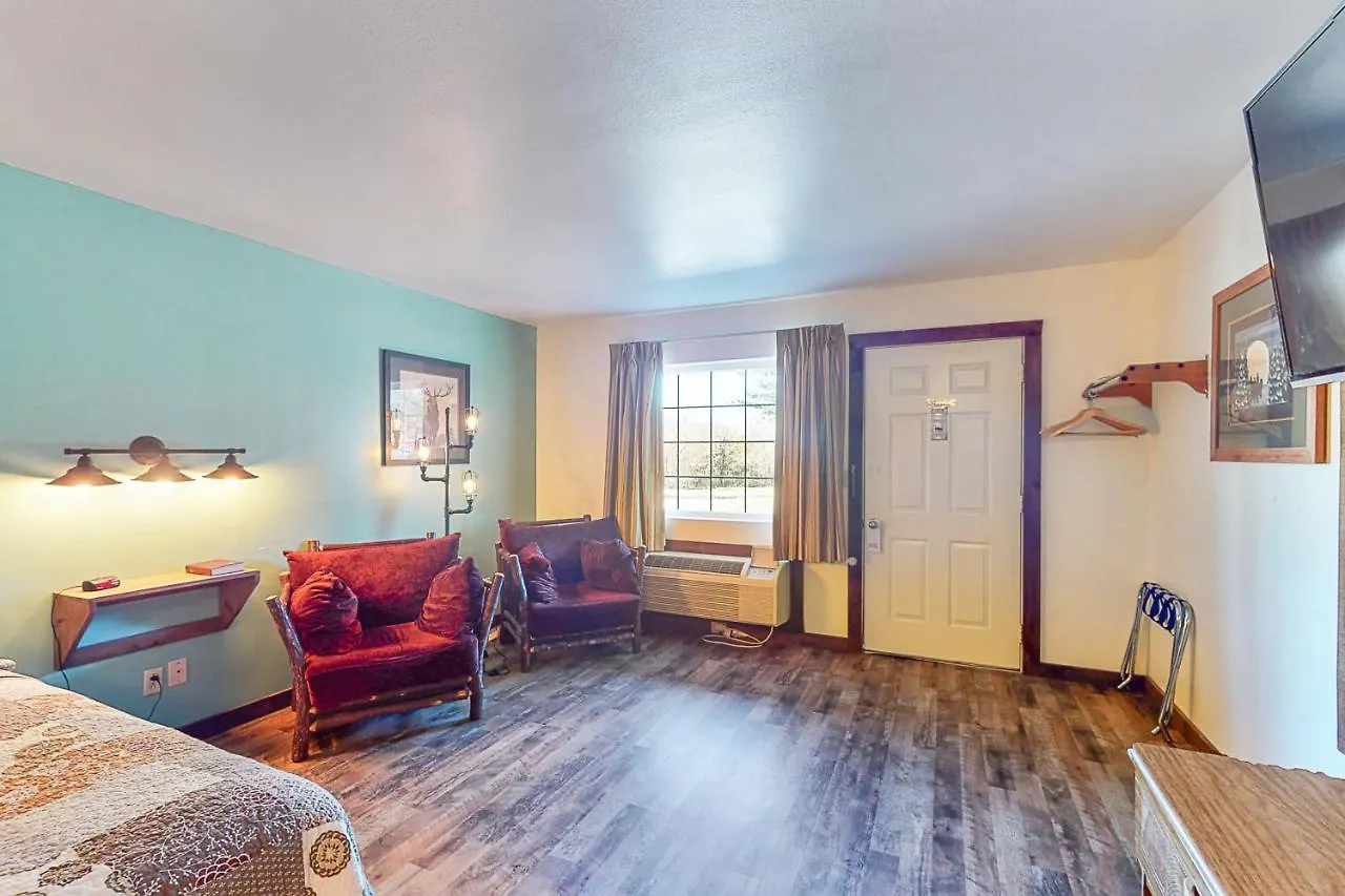White Wing Unit 122 Branson