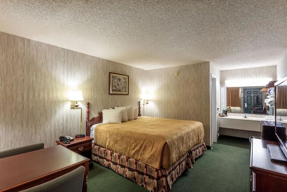 Hotel Angel Near Imax, A Travelodge By Wyndham Branson