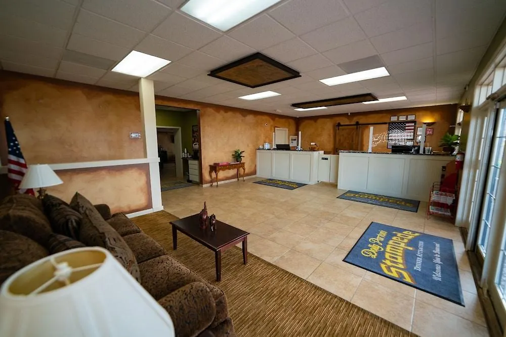 Hotel Angel Near Imax, A Travelodge By Wyndham Branson