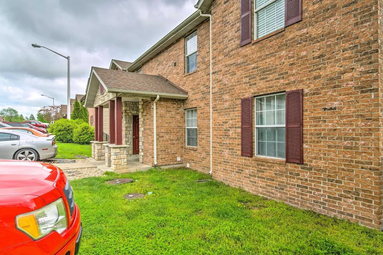 Cozy Retreat With Balcony, 2 Mi To 76 Strip * Branson