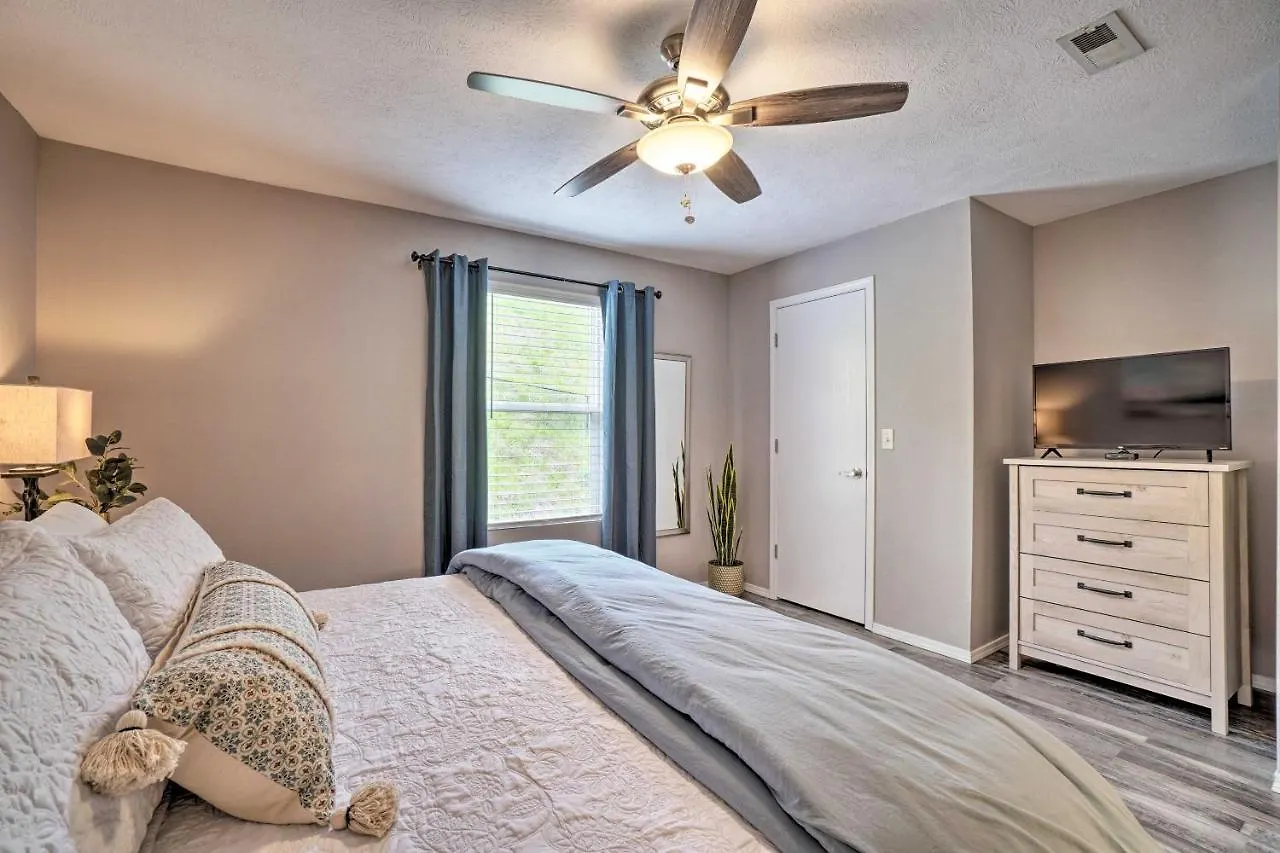 Modern&peaceful Newly Furnished!
