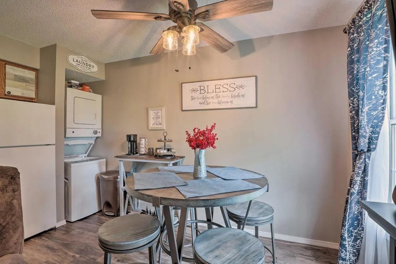 Apartman About 8 Mi To Silver Dollar City! *