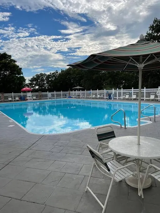 Penthouse At Hills Book Today * Branson