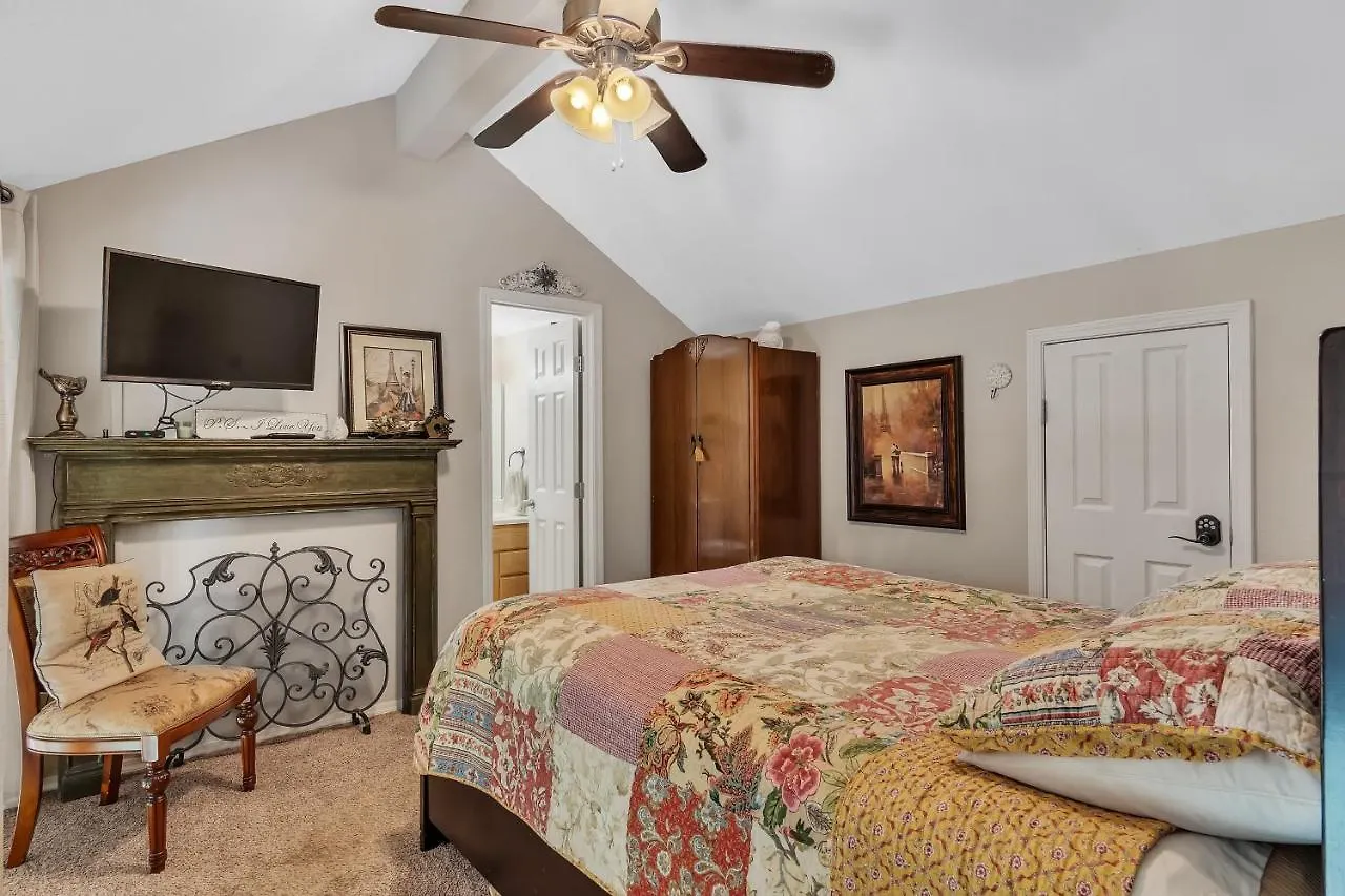 Tuscany On Taneycomo Appartement
