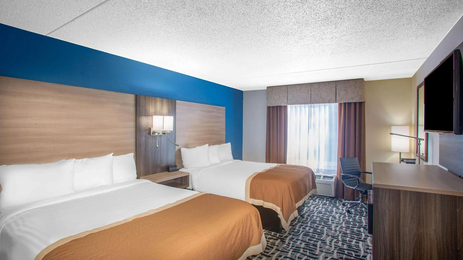 Hotel Baymont By Wyndham - On The Strip 2*