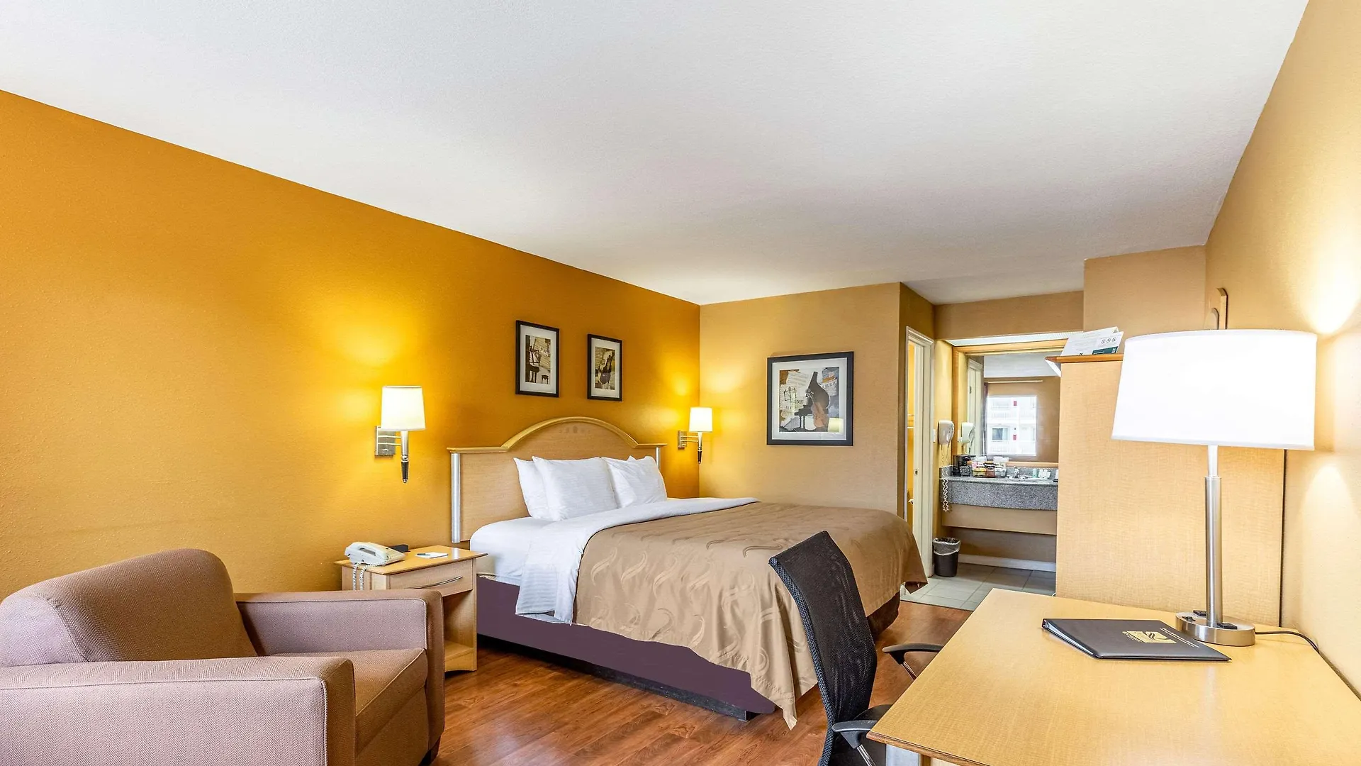 Quality - Hwy 76 Hotel Branson