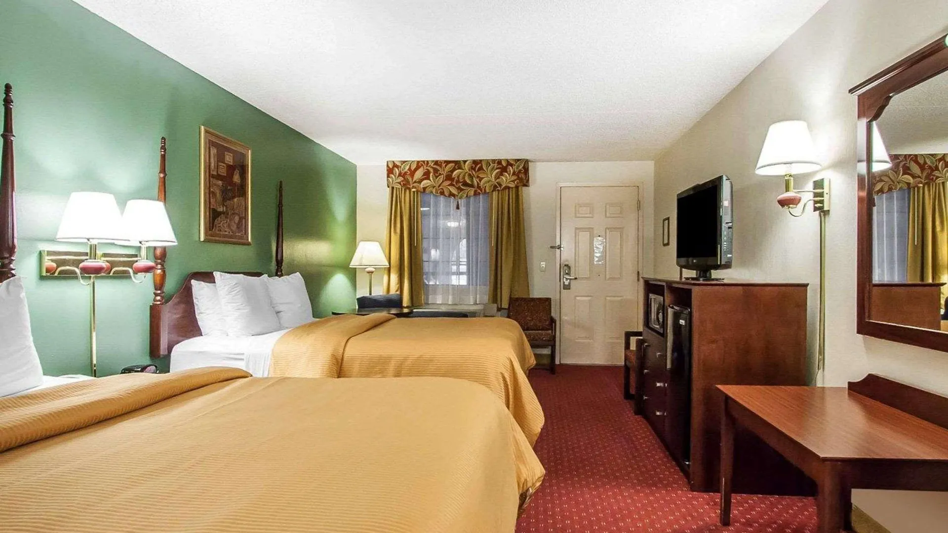 Clarion 3* Branson