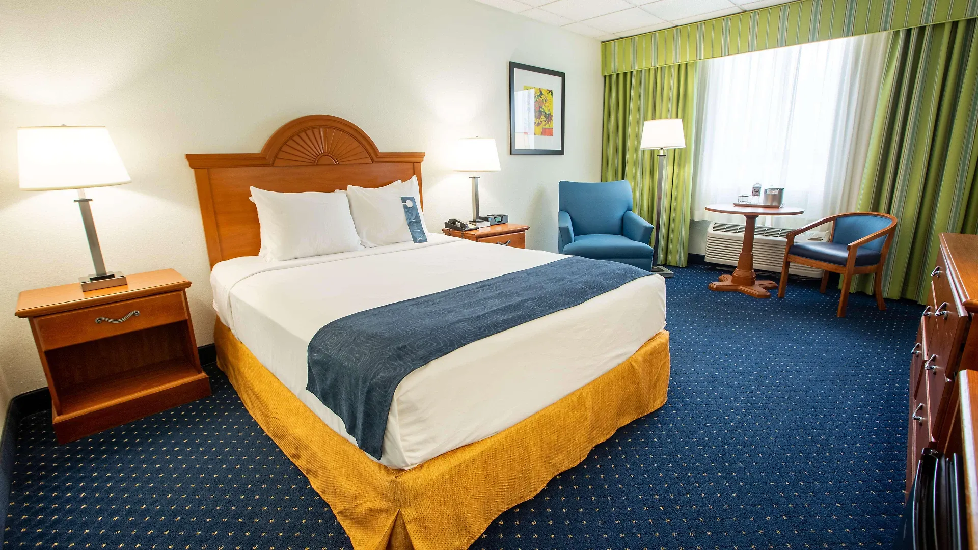 Hotel Radisson 3*