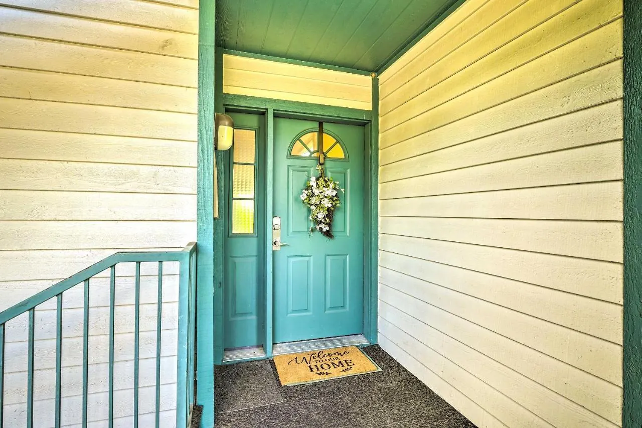 Apartment With Pool Access - Walk To Strip! Branson