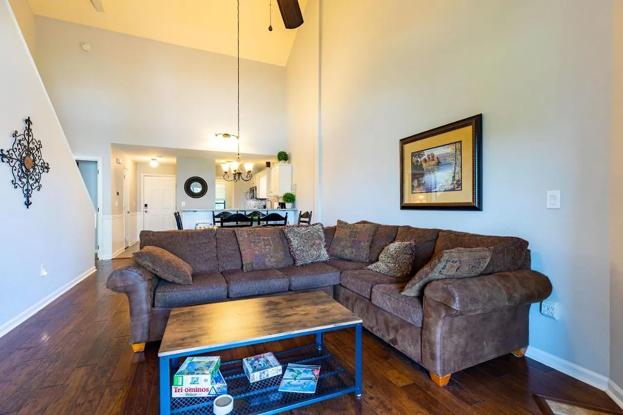 B 59-11 Beautiful 3bd 3ba Condo-community Amenities
