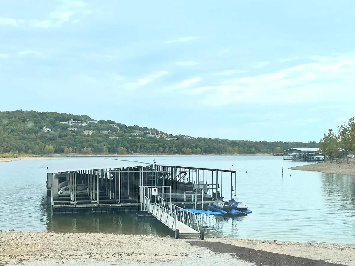 Rockwood On Table Rock With Boat Slips Aparthotel 3*
