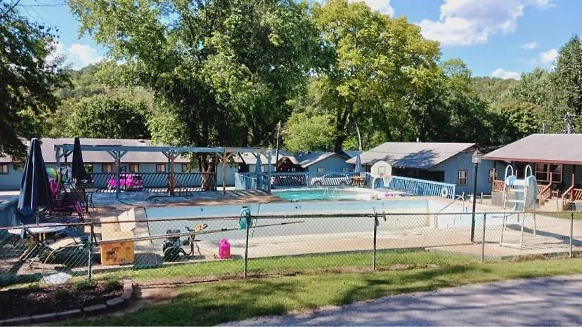 Holiday home Blue Haven Lakefront 1 Bed