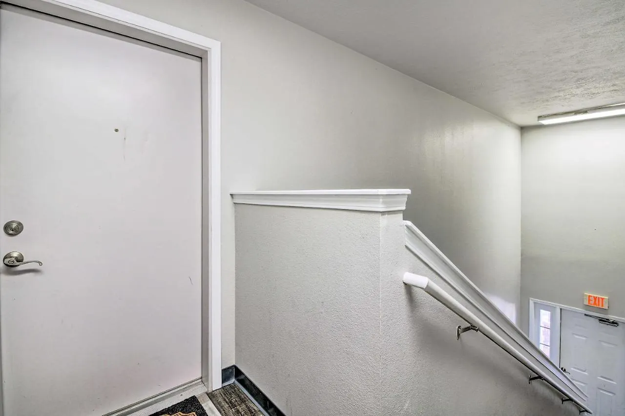 Apartment Pet-friendly With Shared Pool! *