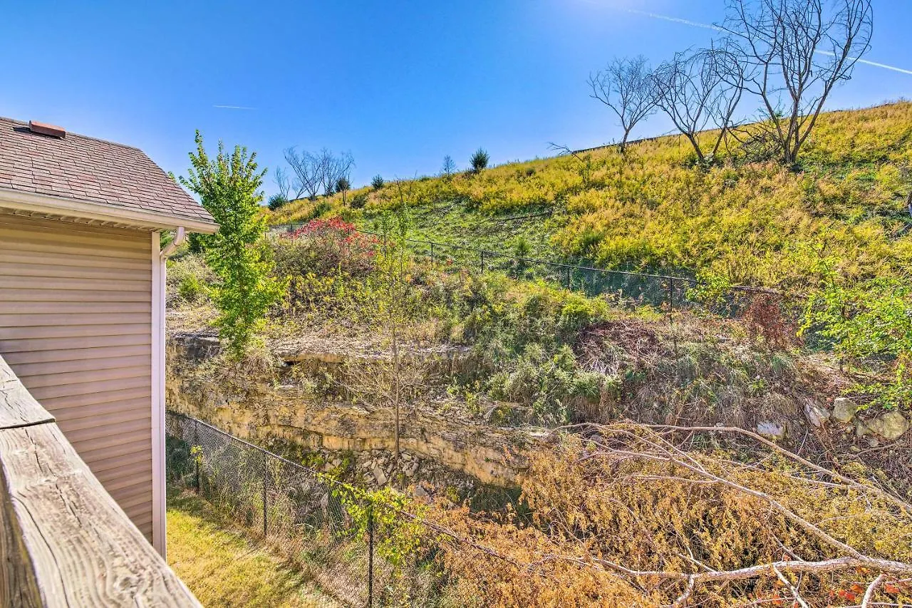 Apartment Pet-friendly With Shared Pool! Branson