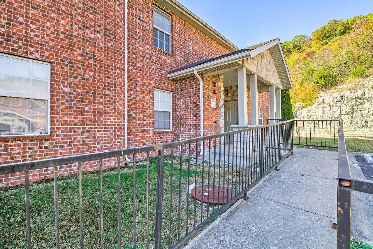 Pet-friendly With Shared Pool! *