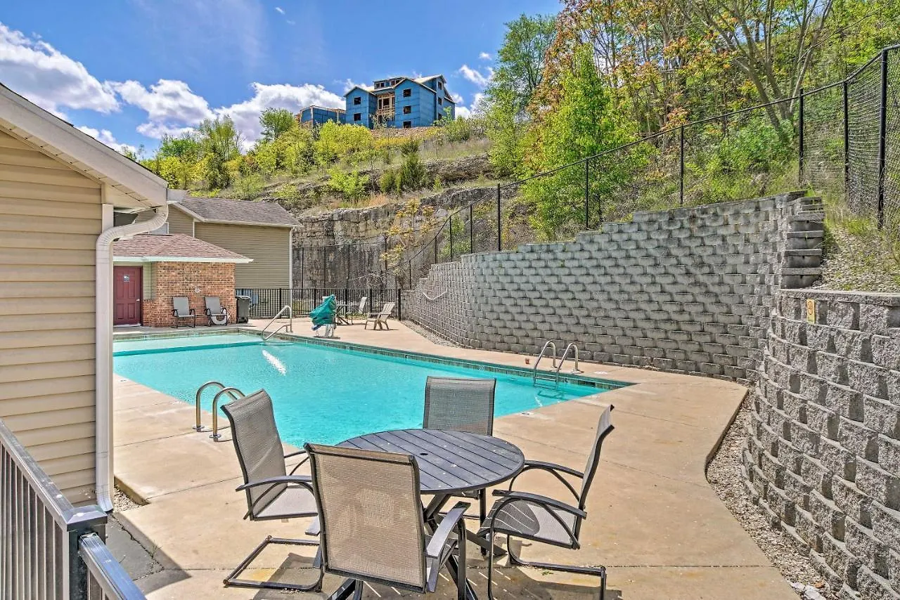 Pet-friendly With Shared Pool! Branson