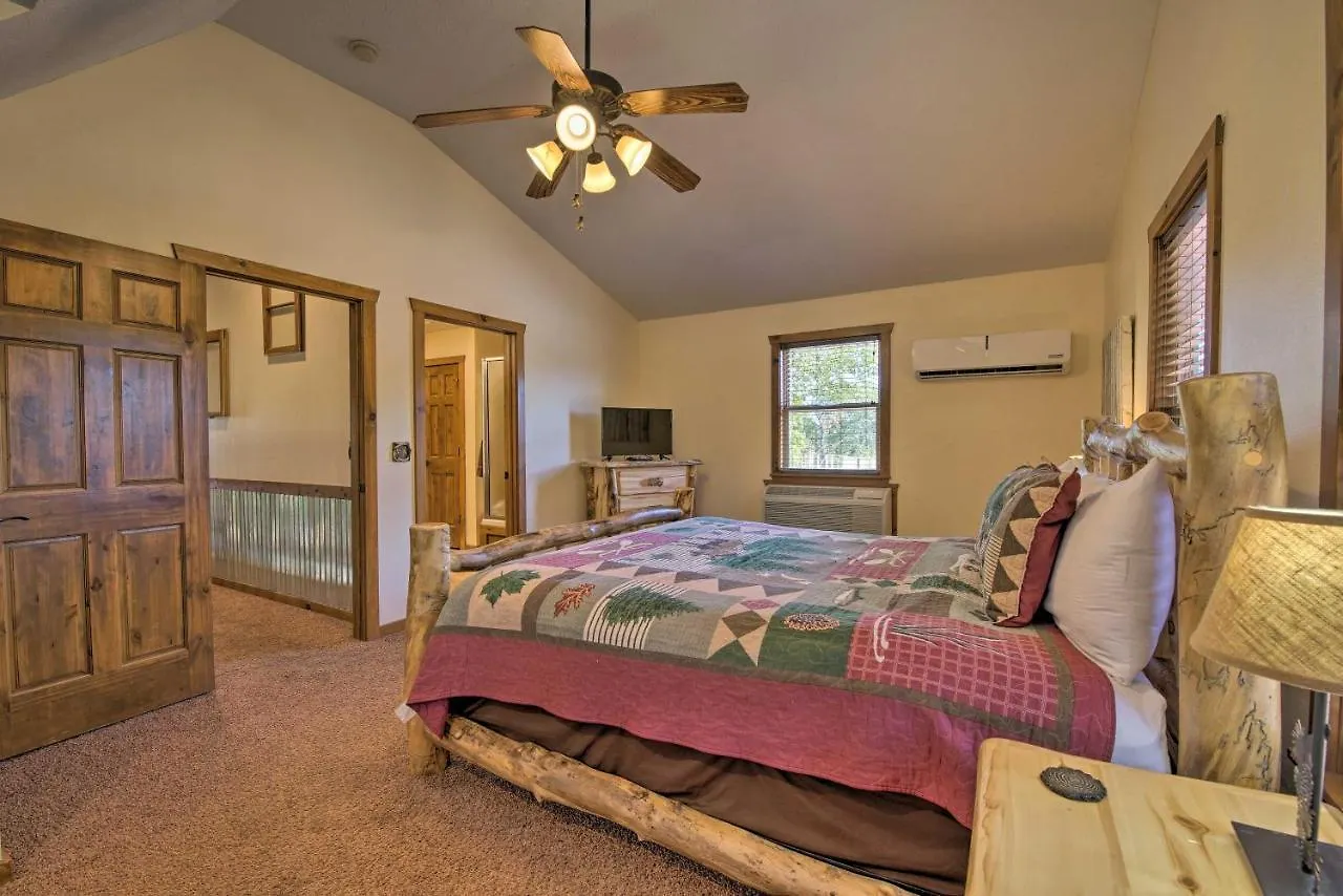 Holiday home Cozy Rustic River Family Retreat Near Sdc! *
