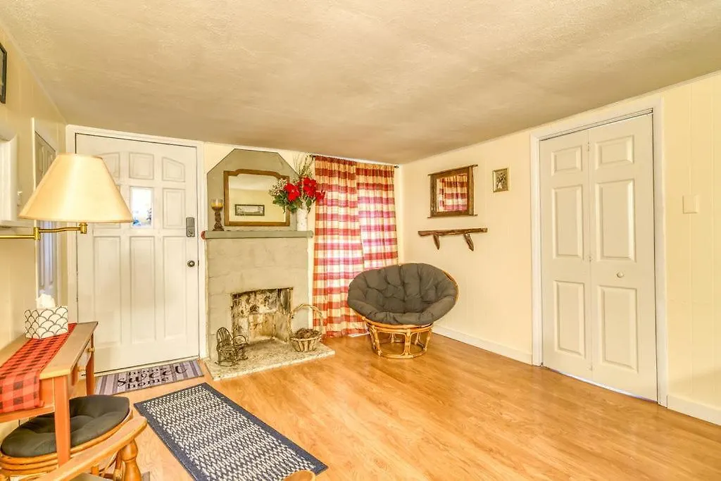 Cozy Lakefront Getaway Mo. * Branson