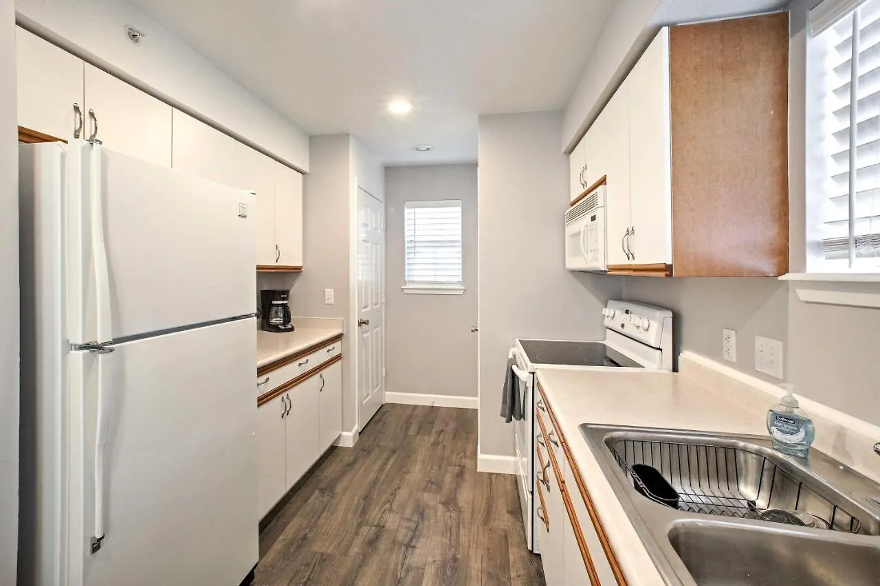 Appartement Walk-in Amenities, 3 Mi To Landing! *