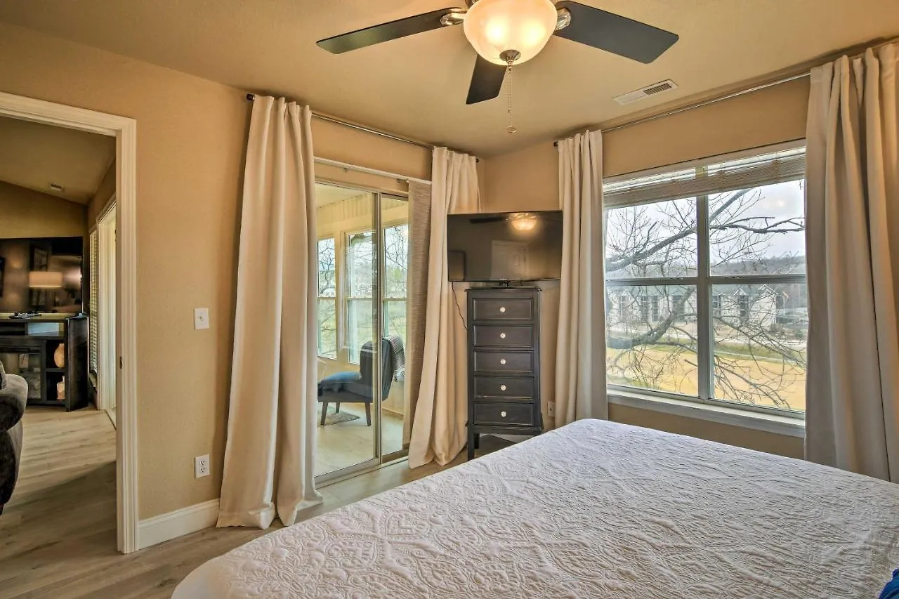 With Pool And Golf Course Views! Apartman