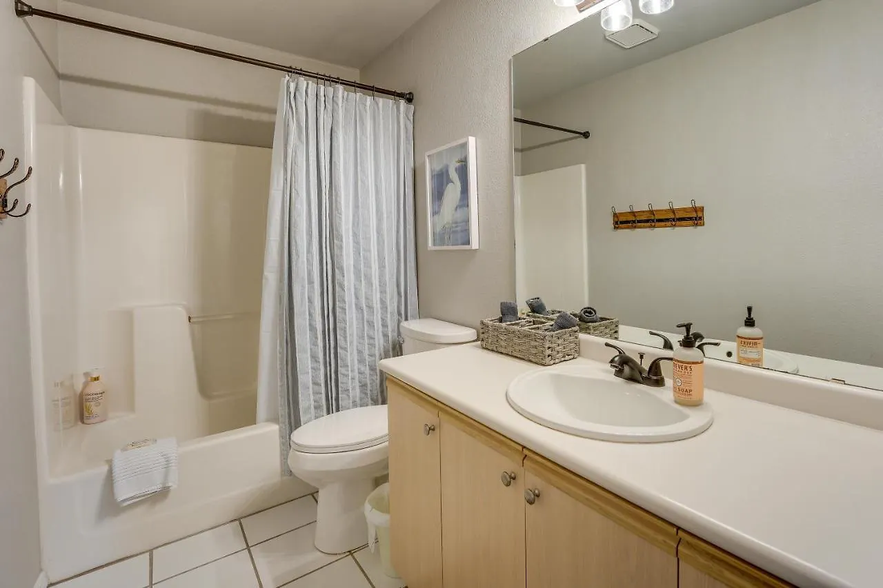 Apartman - 3 Mi To Table Rock State Park! *