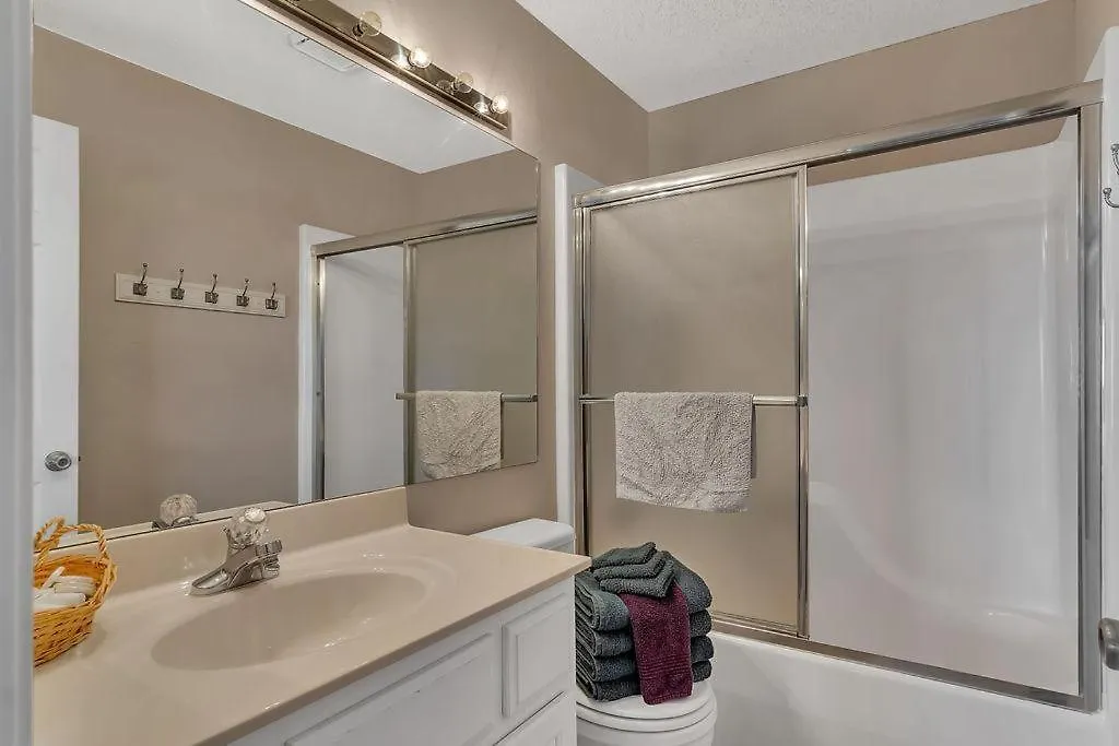 Red Oak - 915 Holiday home *