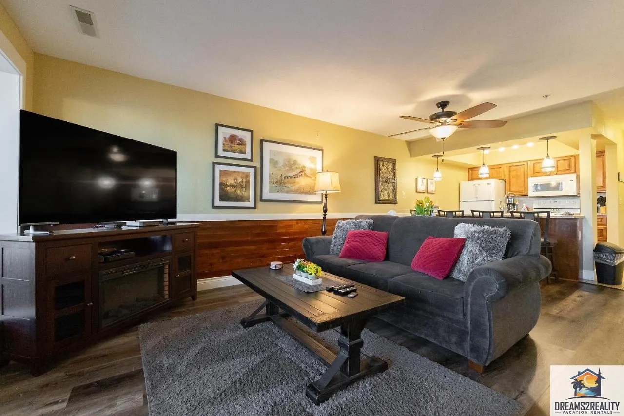 Holiday home 2br Walk-in - Near The 76 Strip - Pool - Free Tickets Included - Clc-7