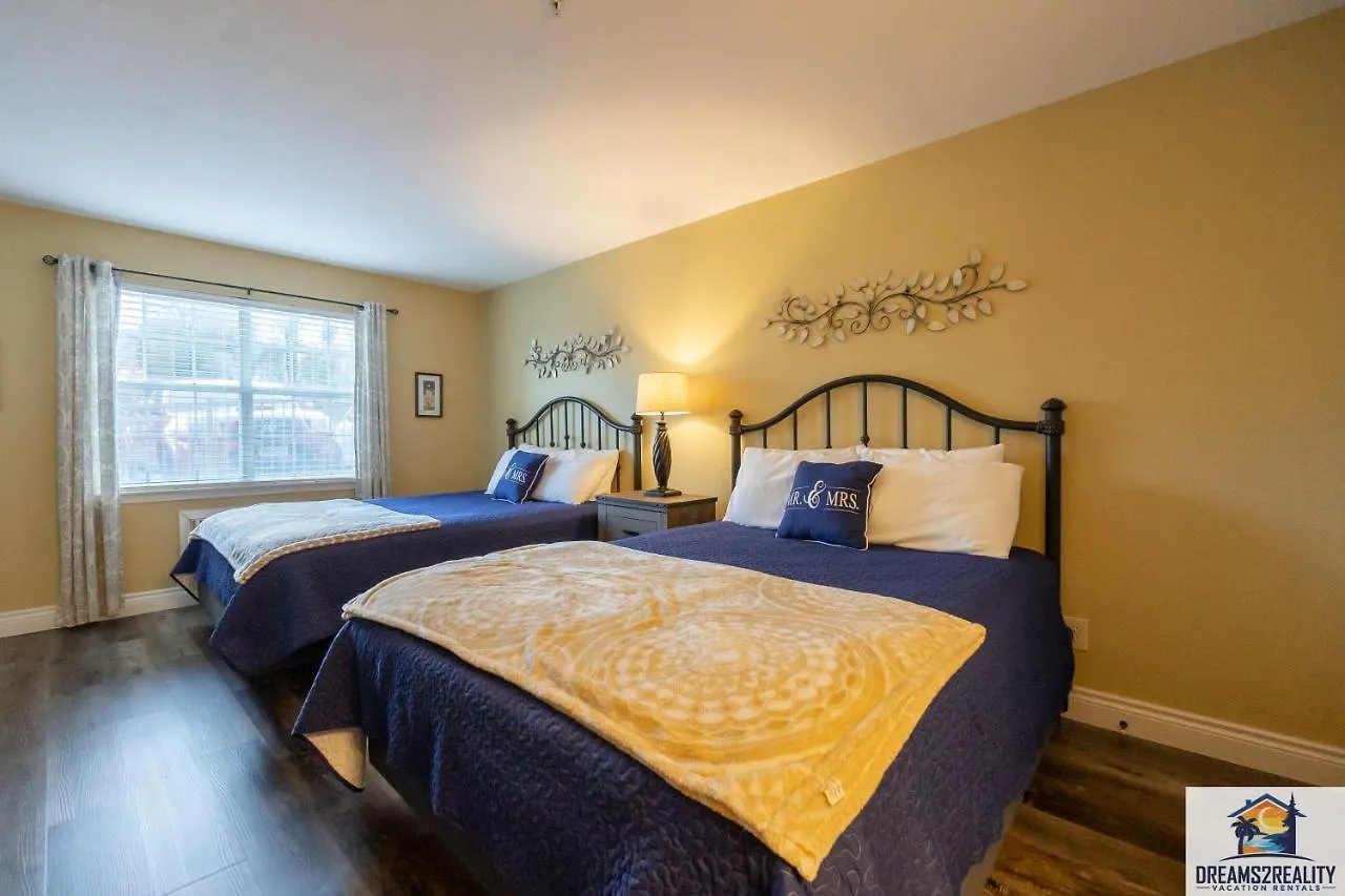 2br Walk-in - Near The 76 Strip - Pool - Free Tickets Included - Clc-7 *